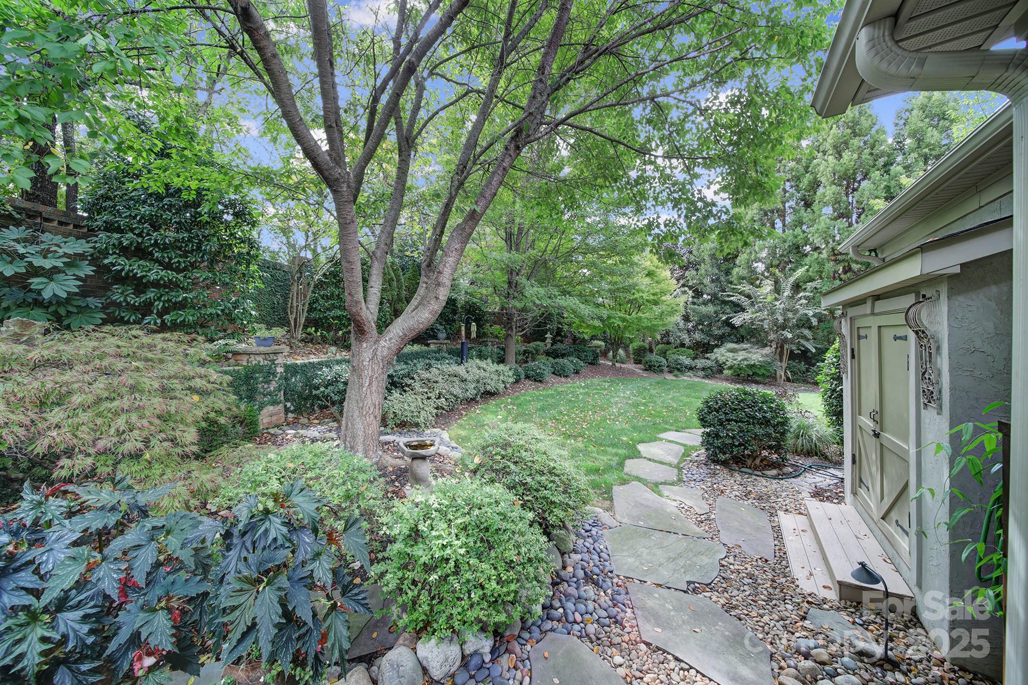 The Villas of Brooks Knoll - Residential