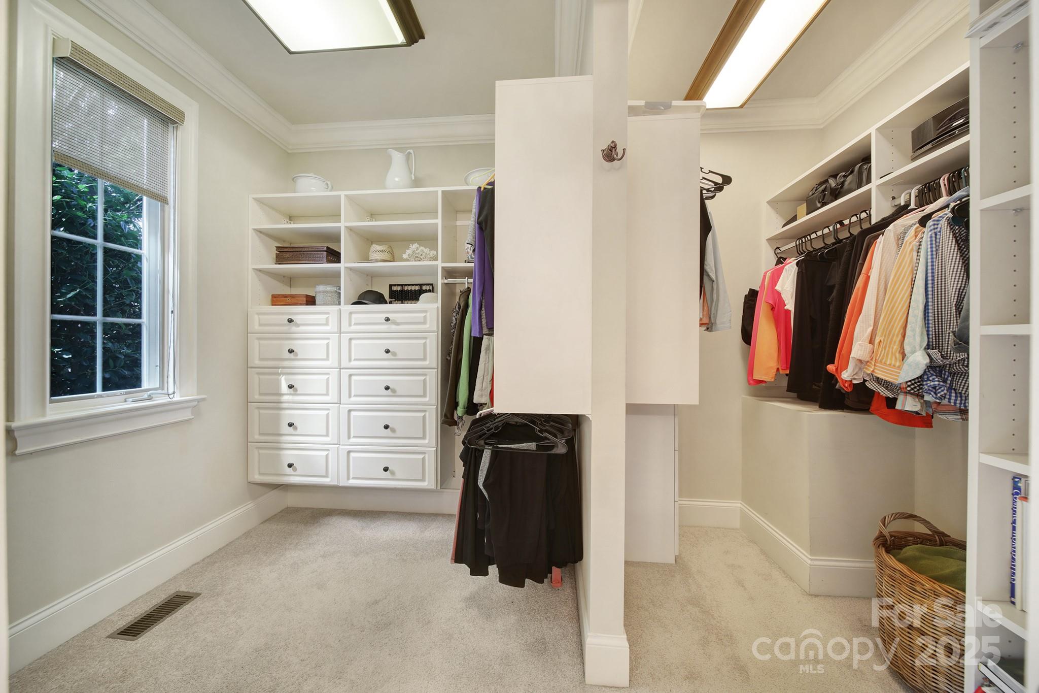 The Villas of Brooks Knoll - Residential