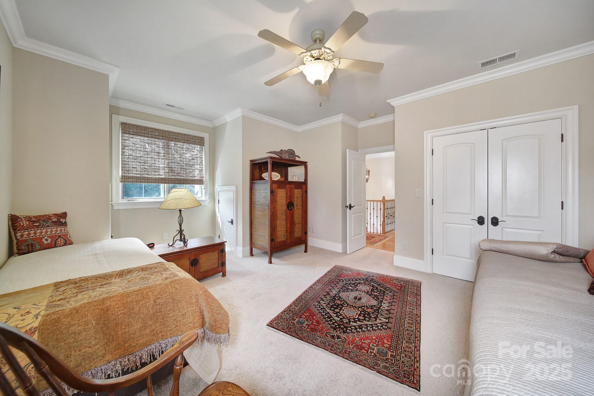 The Villas of Brooks Knoll - Residential