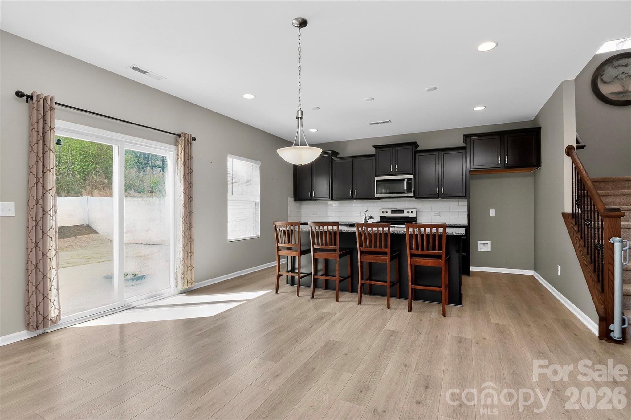 Davis Hills - Residential