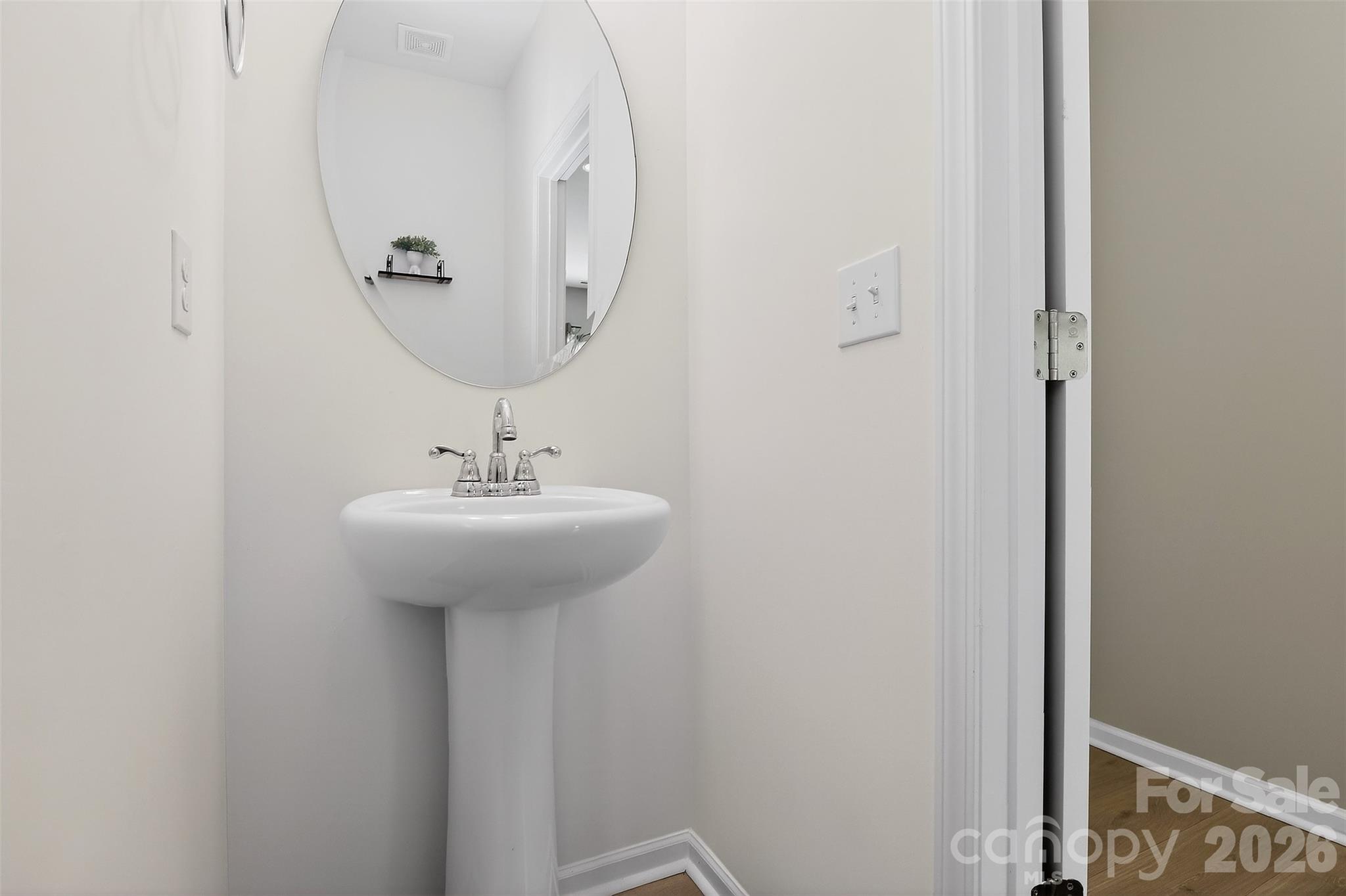 Davis Hills - Residential