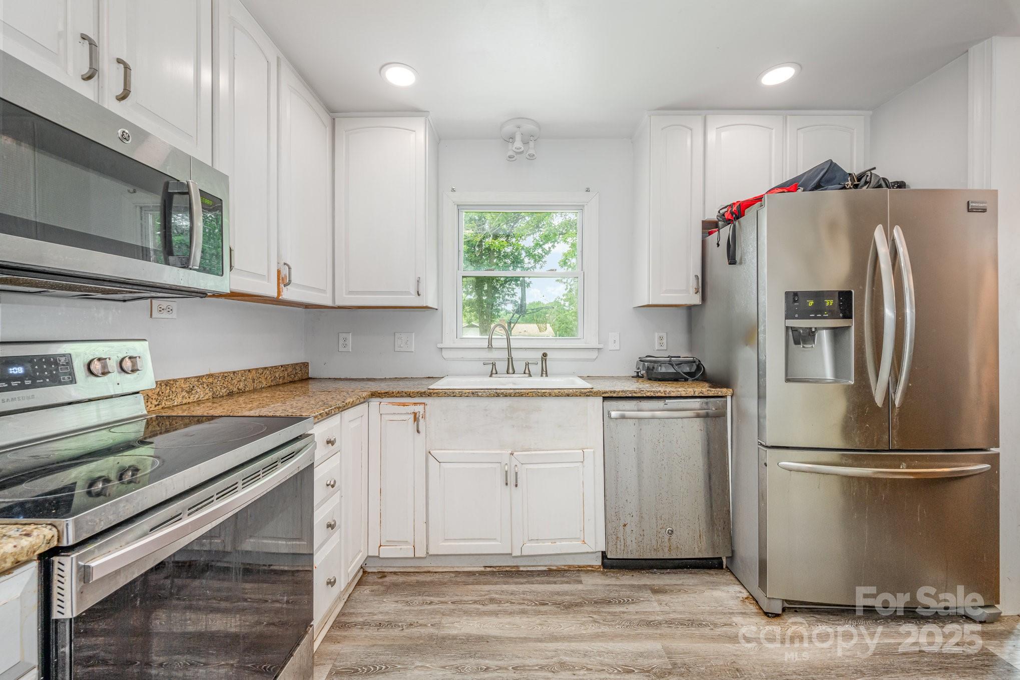 Hampshire Hills - Residential