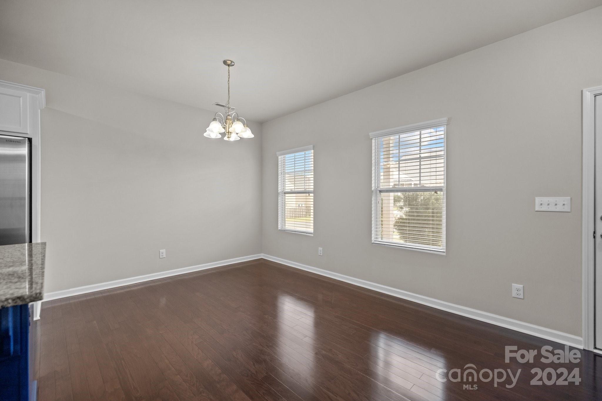 Ellis Pond - Residential