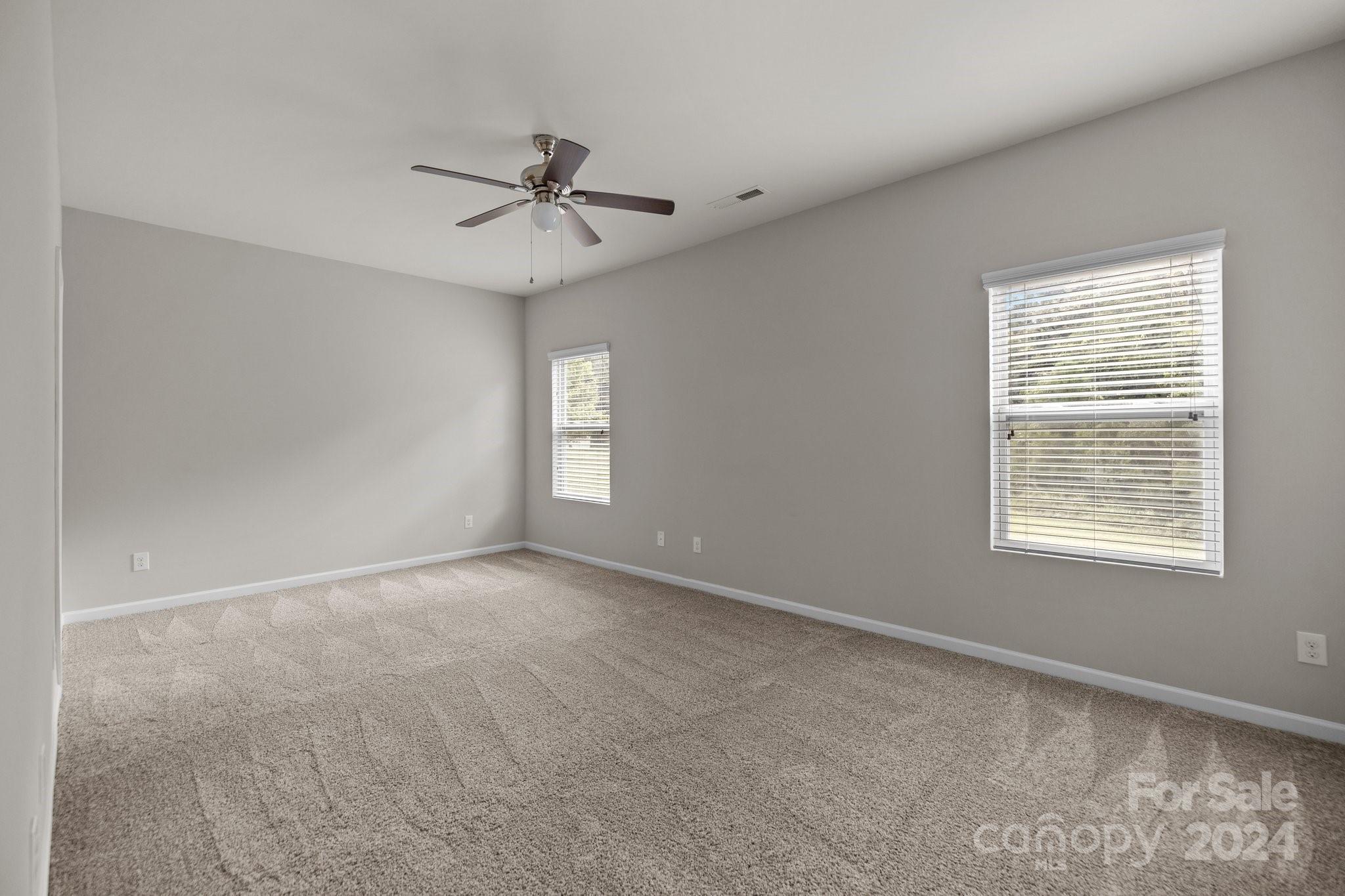 Ellis Pond - Residential