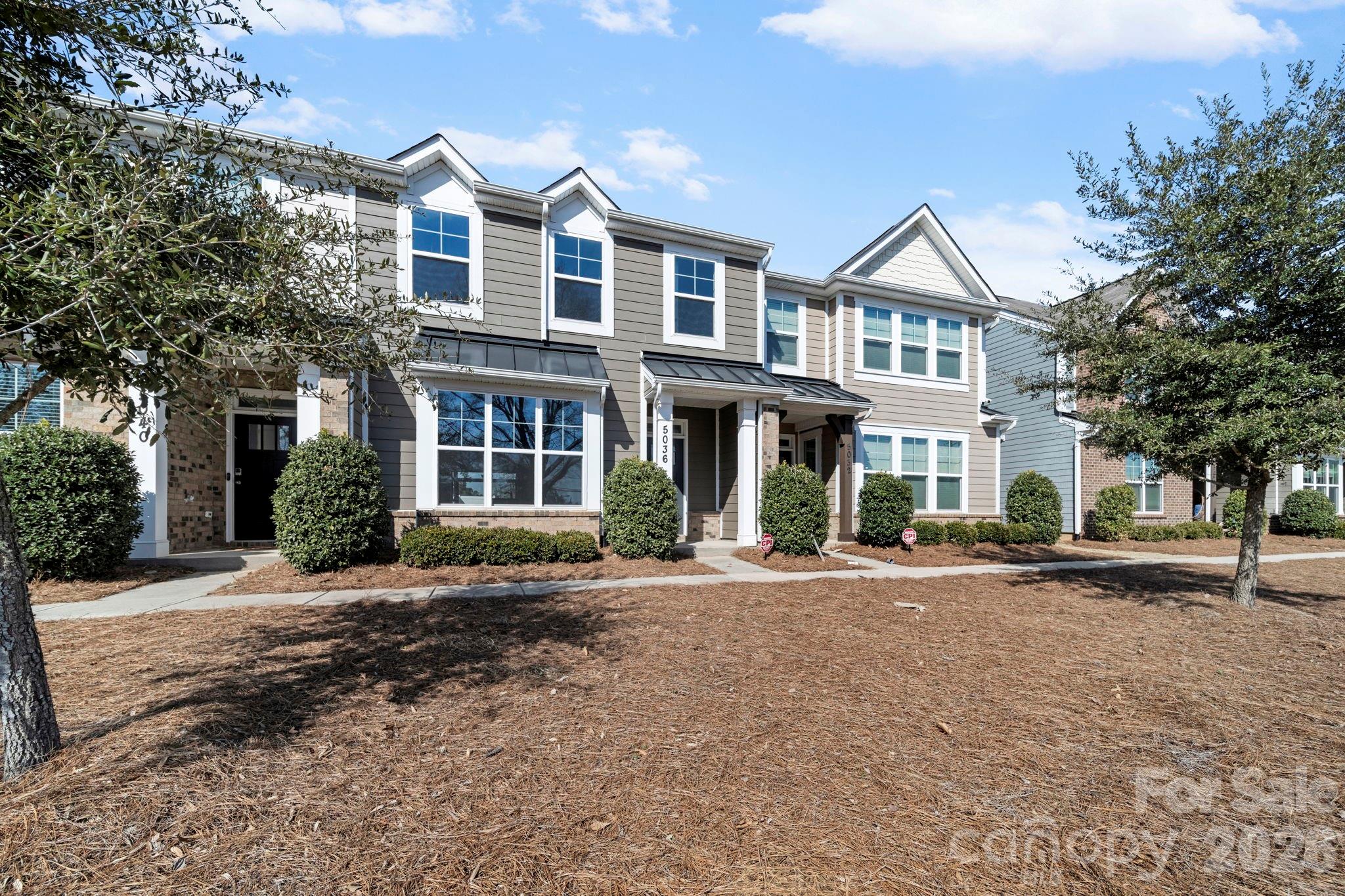 The Enclave at Davis Lake - Residential