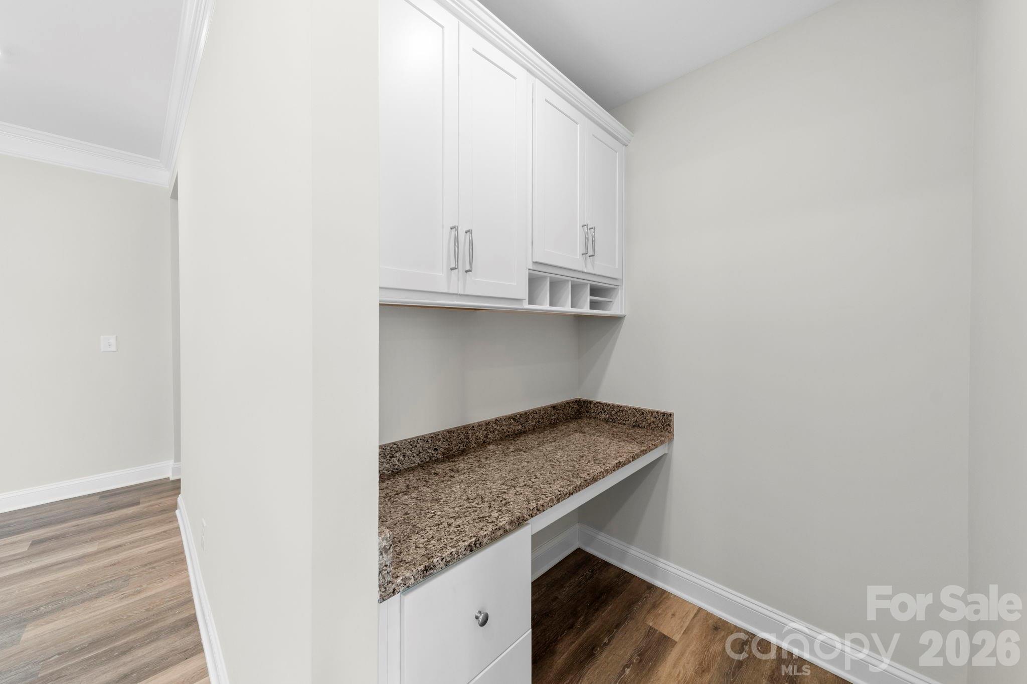 The Enclave at Davis Lake - Residential