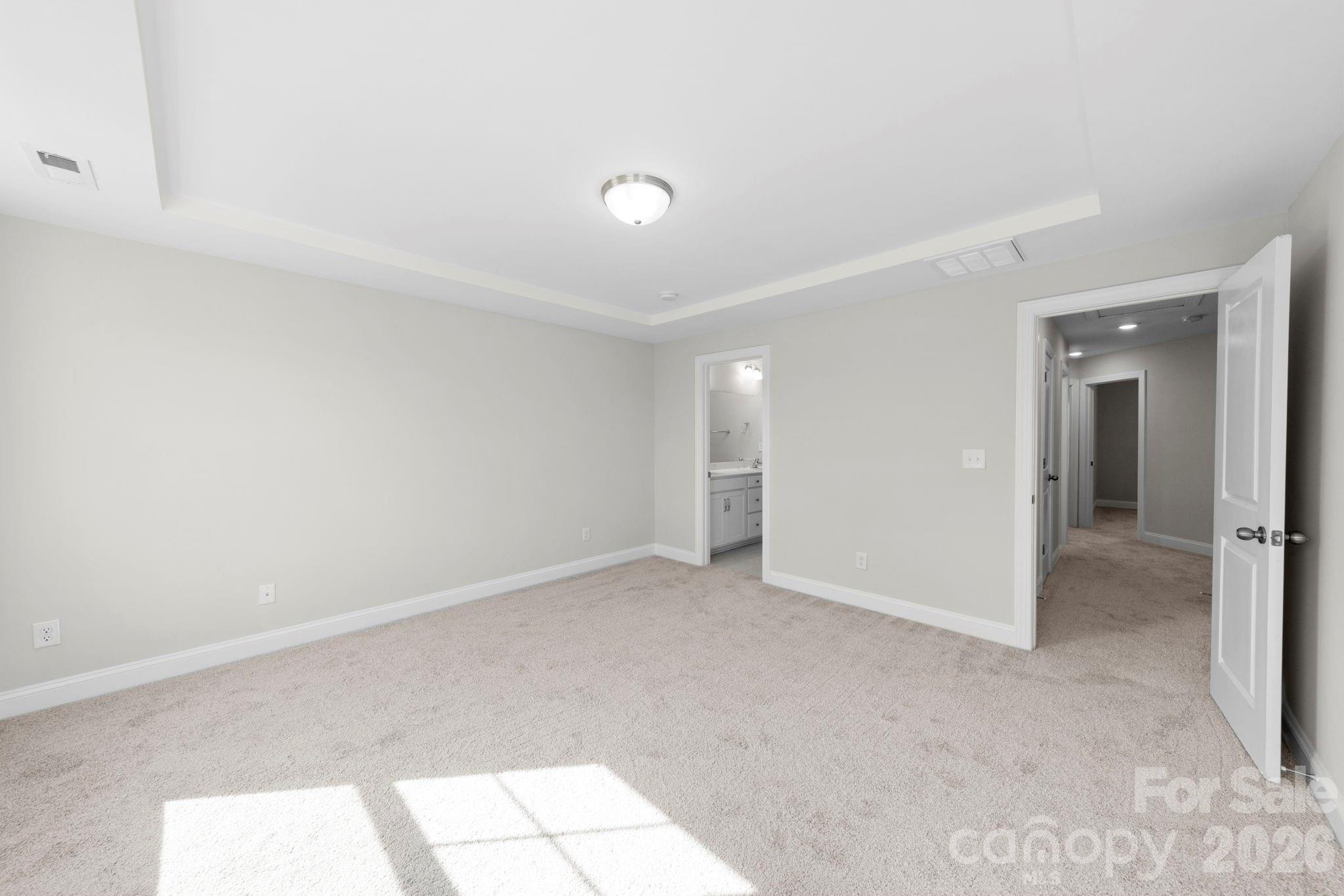 The Enclave at Davis Lake - Residential