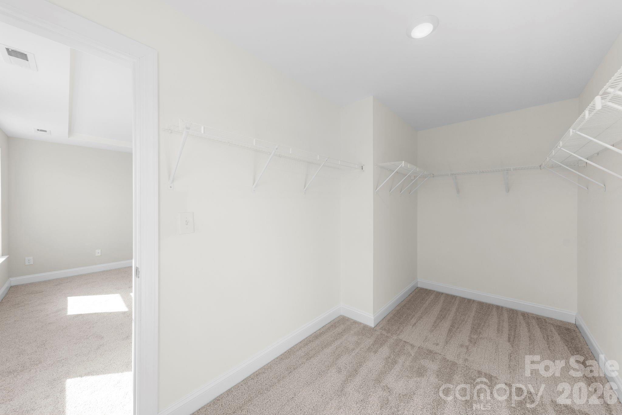 The Enclave at Davis Lake - Residential