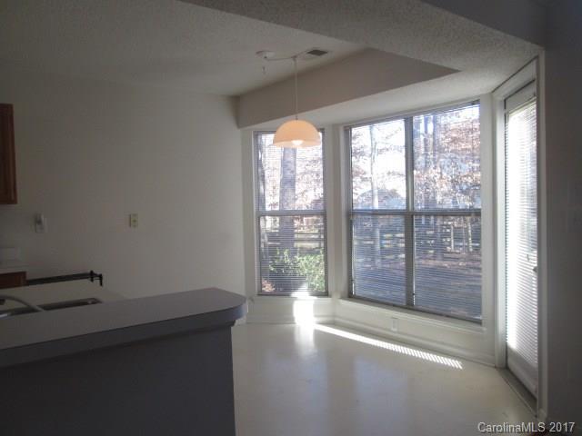 Hubbard Woods - Residential Lease