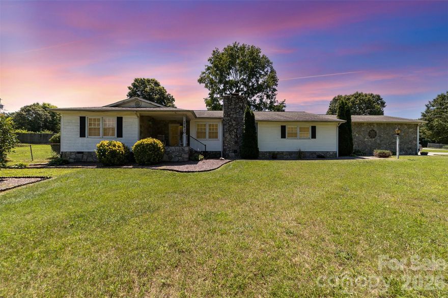 Welcome to 7430 Forney Hill Rd in Denver, NC! This ranch-style home sits on just over an acre and offers 3 bedrooms, 3.5 baths, and plenty of space to make it your own.

Inside, you’ll find a cozy living area with a wood-burning fireplace, a spacious great room that’s perfect for gatherings, and a large dining area ready for holidays and get-togethers. Two of the bedrooms have private baths, which is a great setup for guests or added privacy.

Step outside and enjoy the space—whether it’s relaxing, entertaining, or just having room to spread out. Off the garage, there are also two bonus areas that would work great as a workshop, gym, or creative space.

You get that peaceful, country feel while still being conveniently close to everything you need. Plus, you’re just a short drive to Lake Norman with easy access to Hwy 16.

If you’re looking for space, flexibility, and a home you can really make your own, this one is worth a look!