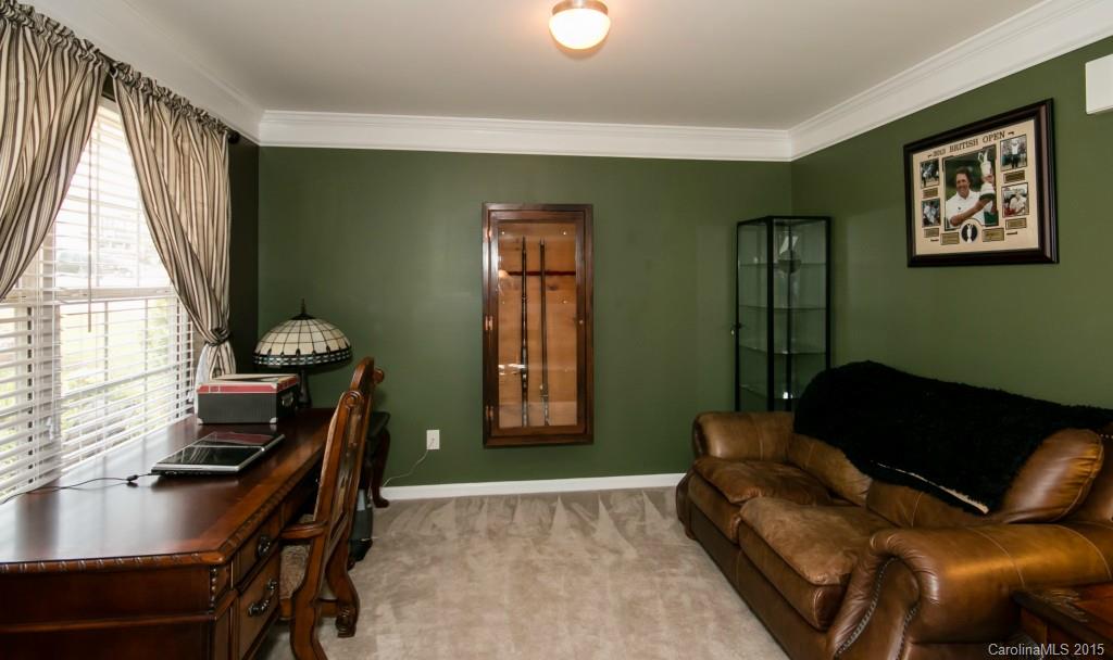 Curtis Pond - Residential