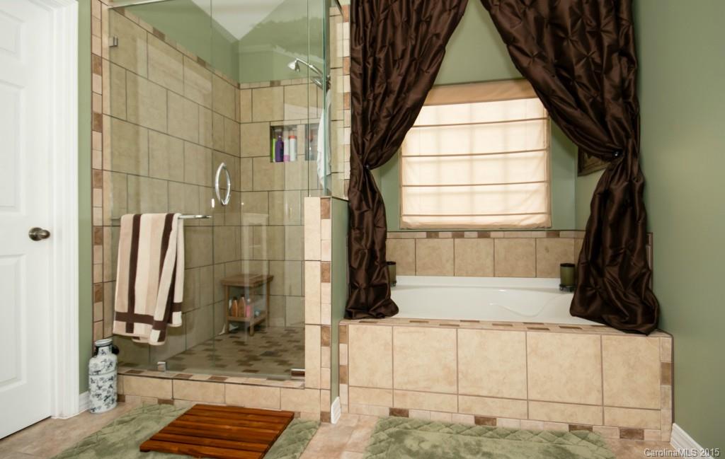 Curtis Pond - Residential