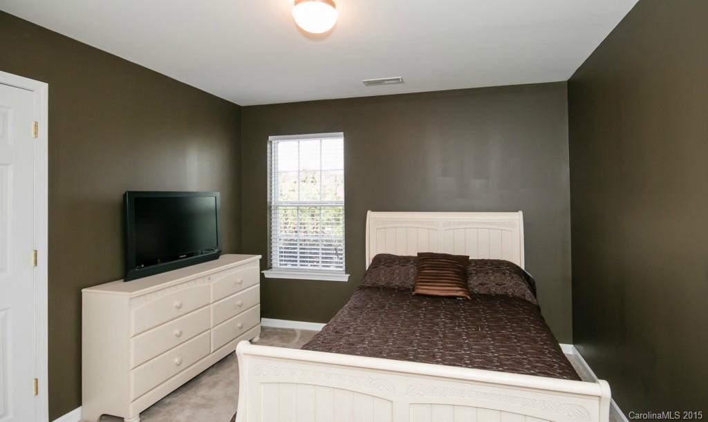 Curtis Pond - Residential