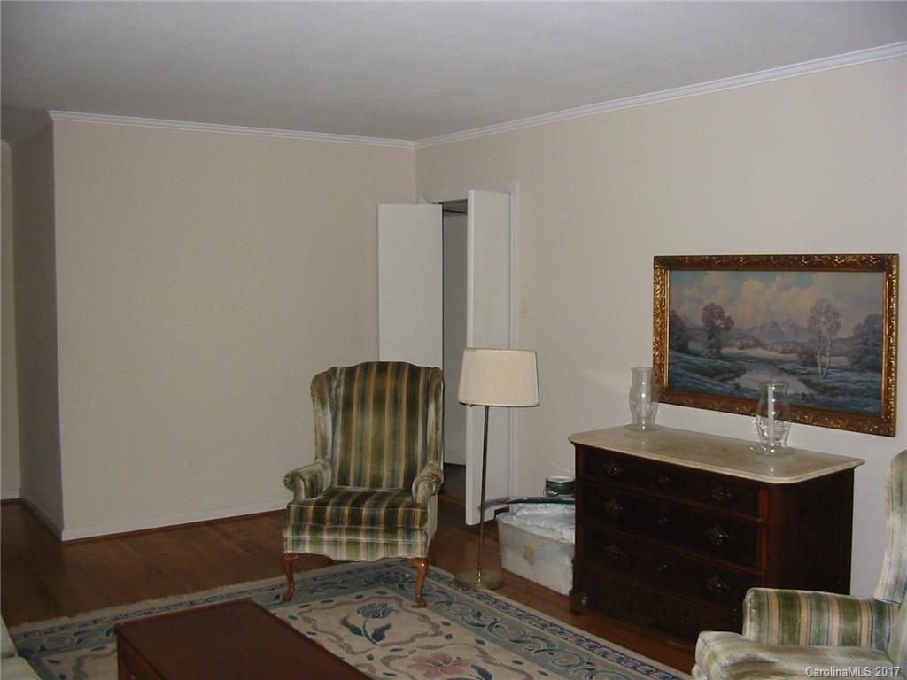 Forest Hills - Residential