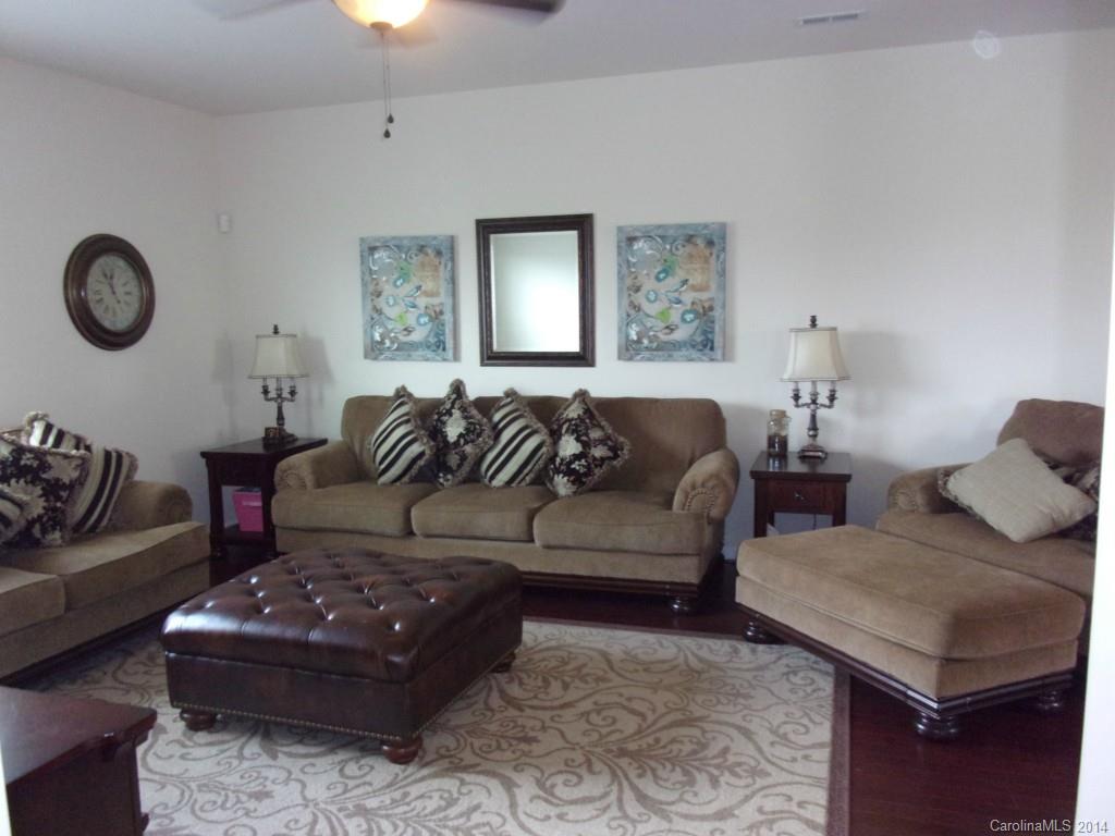 Fieldstone Farm - Residential