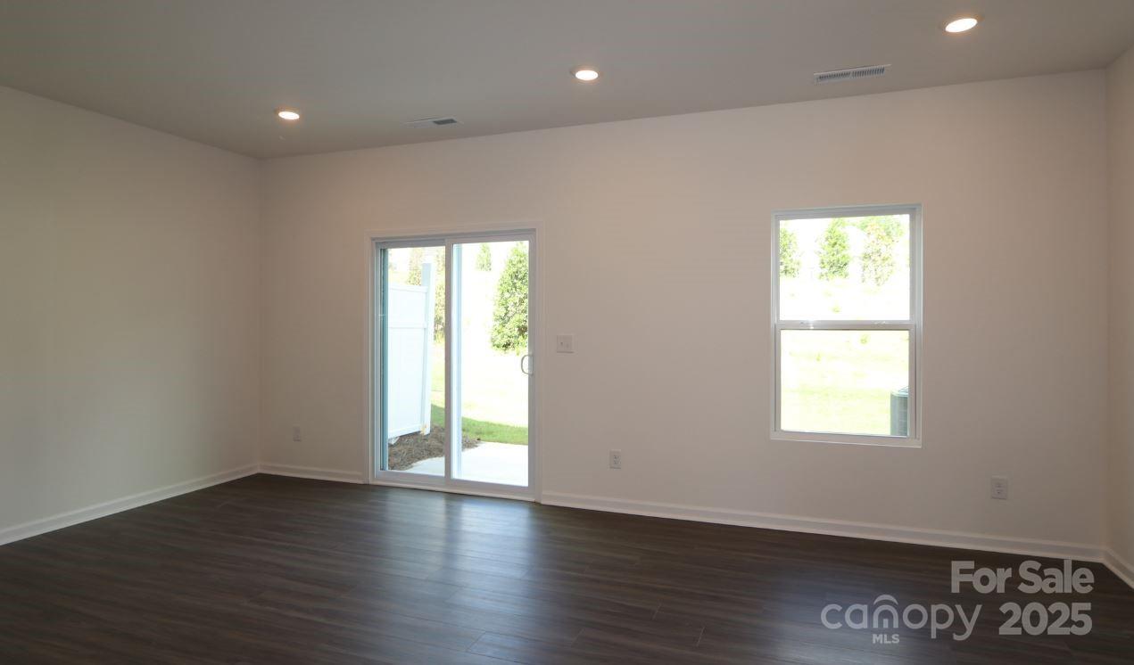 3164 Lilac Grove Drive