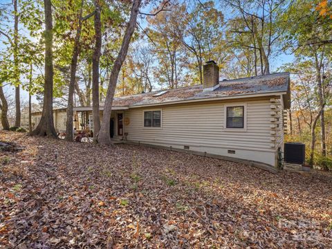 A home in Clover