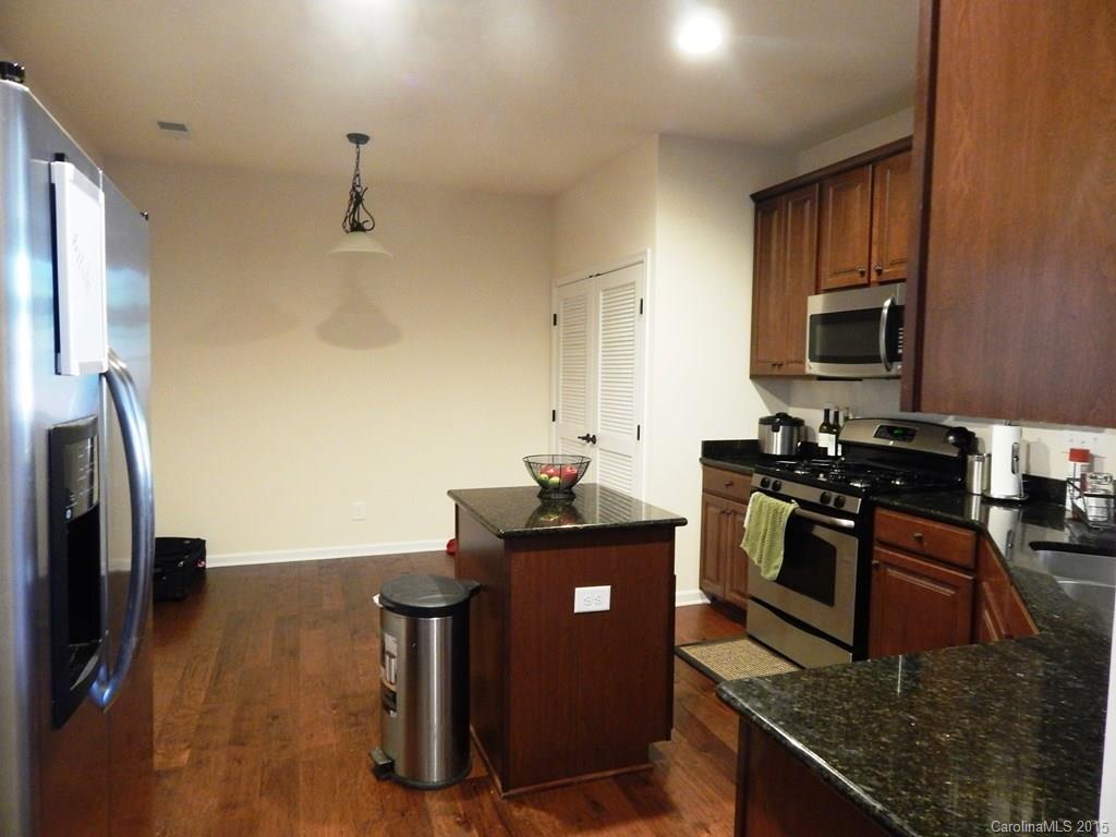 Lake Shore On Lake Wylie - Residential Lease