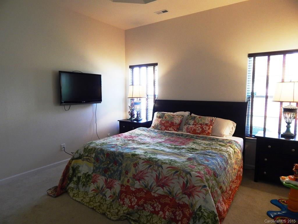 Lake Shore On Lake Wylie - Residential Lease