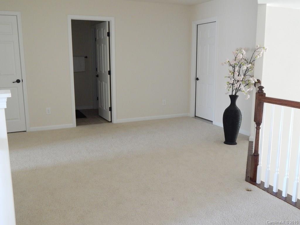 Lake Shore On Lake Wylie - Residential Lease