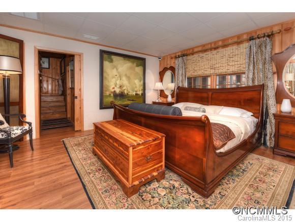 Cabin Cove - Residential