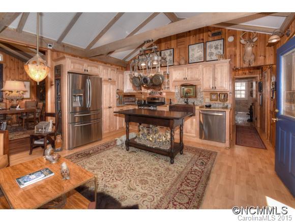 Cabin Cove - Residential