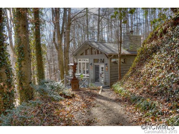 Cabin Cove - Residential