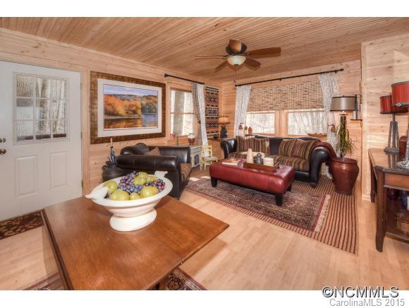 Cabin Cove - Residential