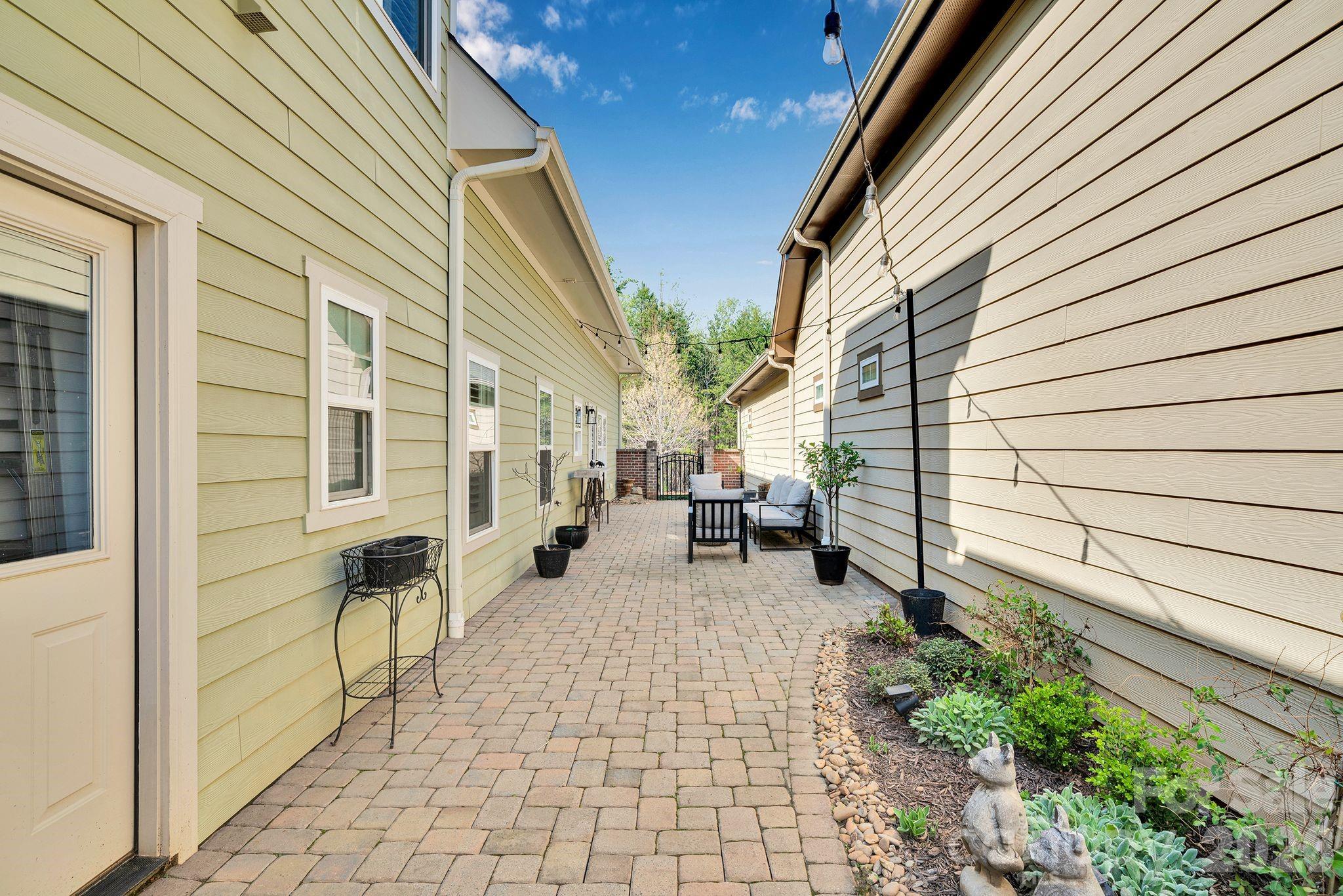 Westport Lakeside - Residential