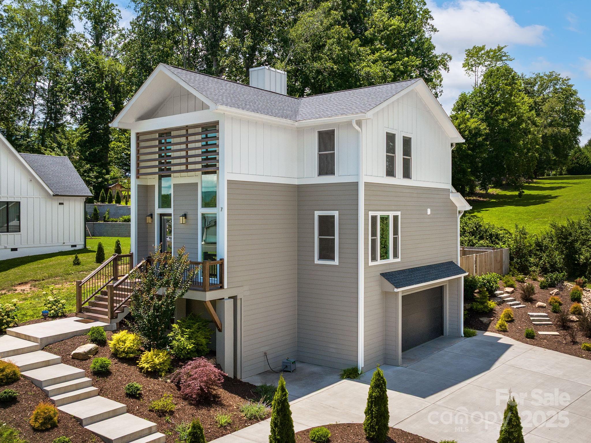 7 Copper Mill Court