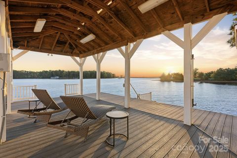 166 Iron Gate Circle Mooresville NC 28117