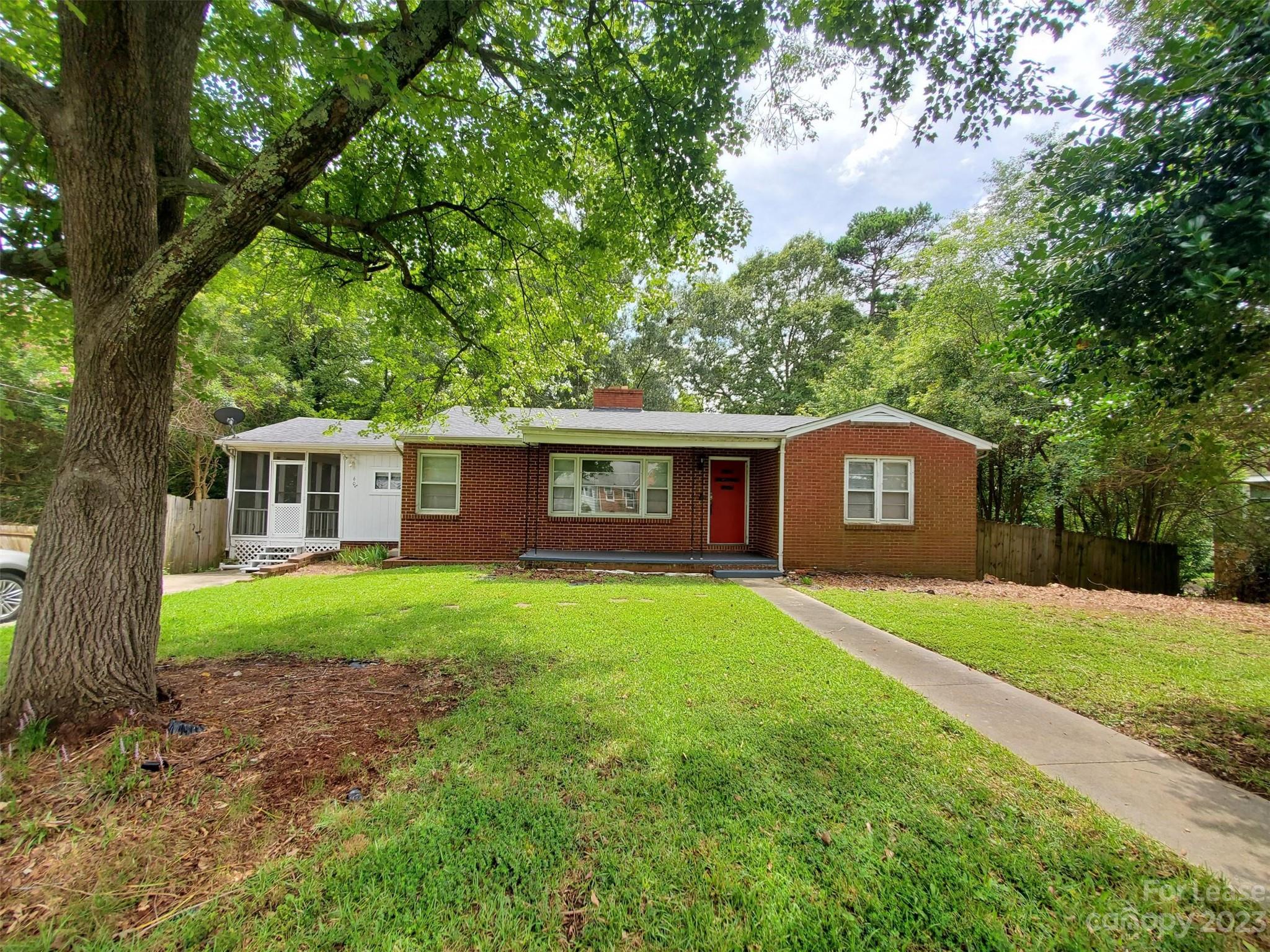 D B Hanna - Residential Lease