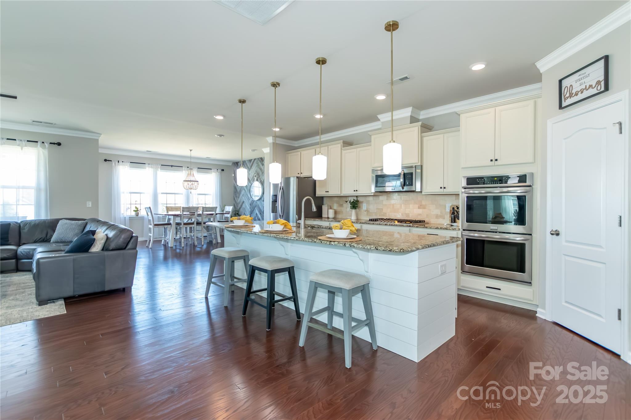 The Retreat at Rayfield - Residential