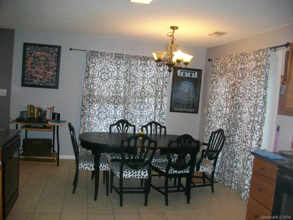 Tall Oaks - Residential Lease