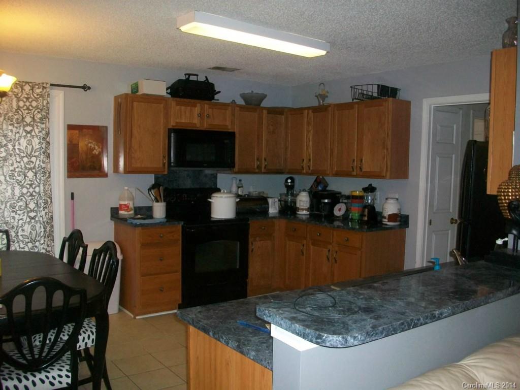 Tall Oaks - Residential Lease