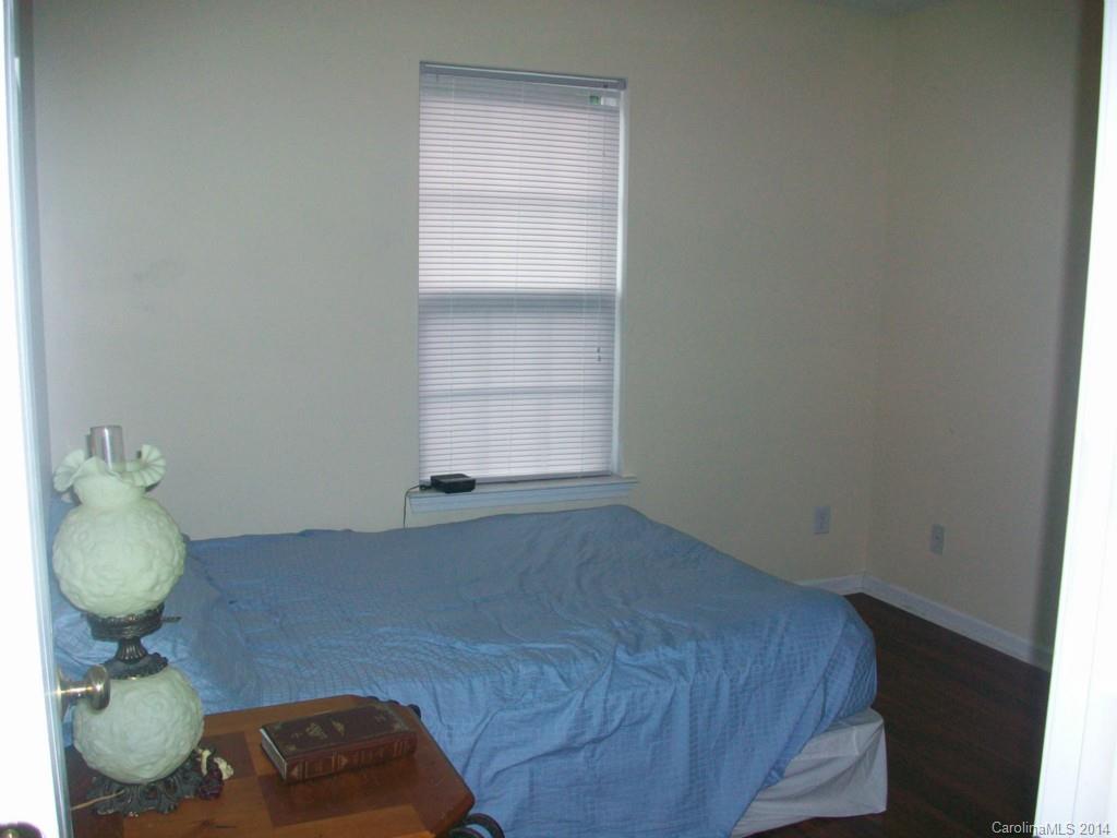 Tall Oaks - Residential Lease