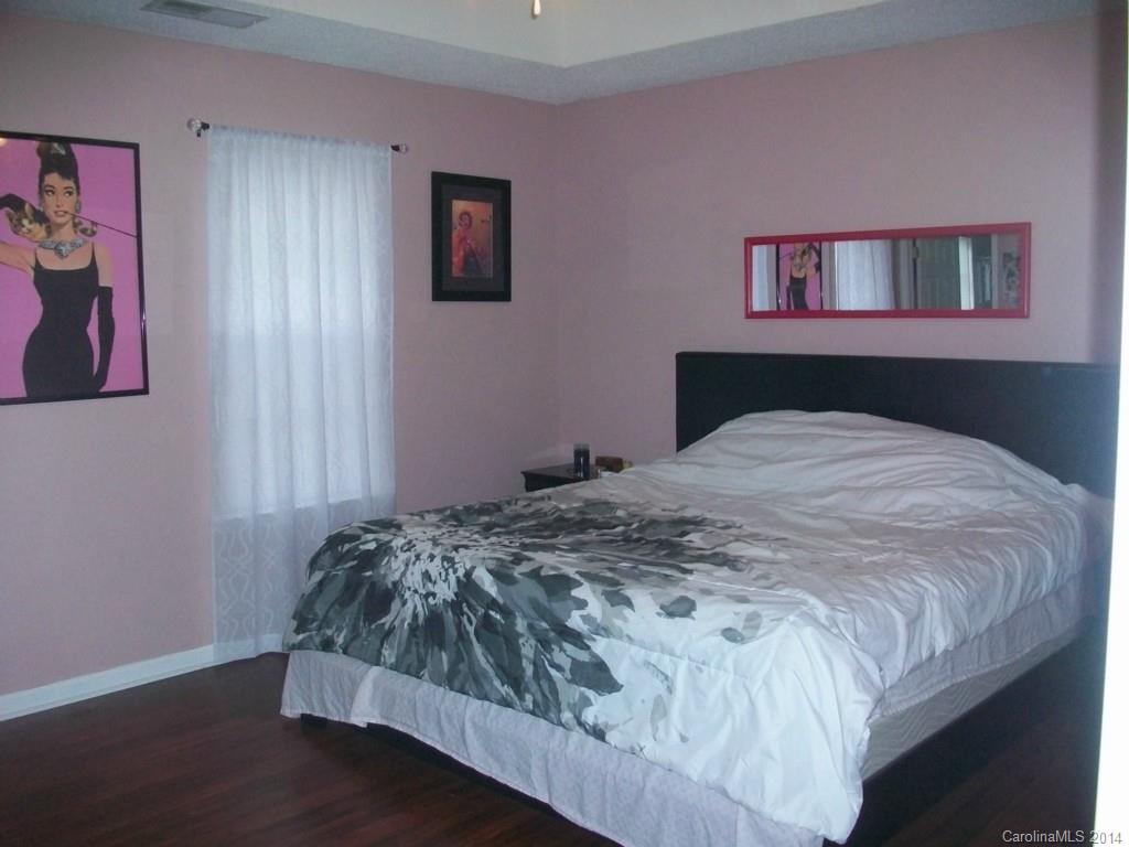 Tall Oaks - Residential Lease