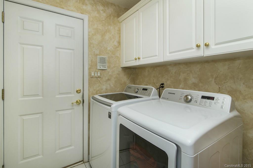 Kerry Greens - Residential