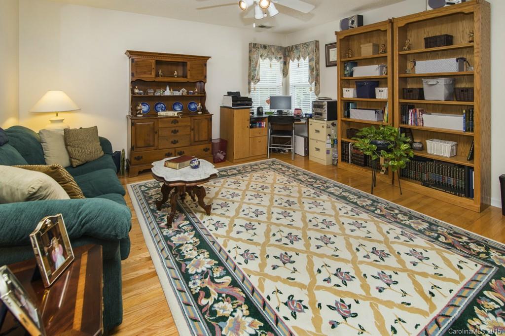 Kerry Greens - Residential