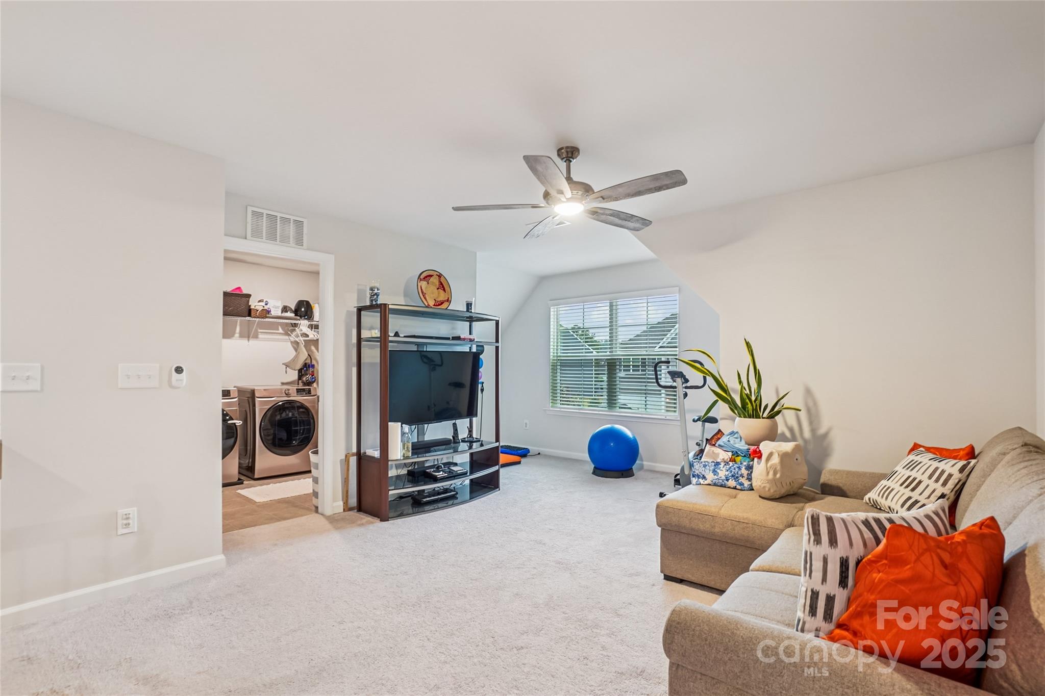 The Palisades - Residential