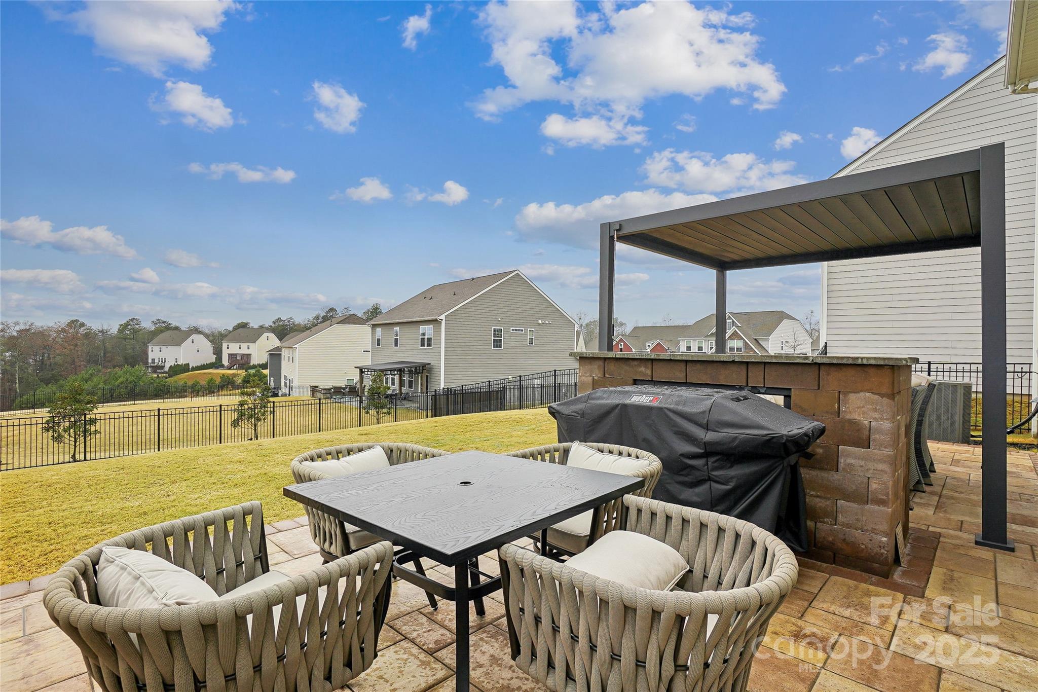 The Palisades - Residential