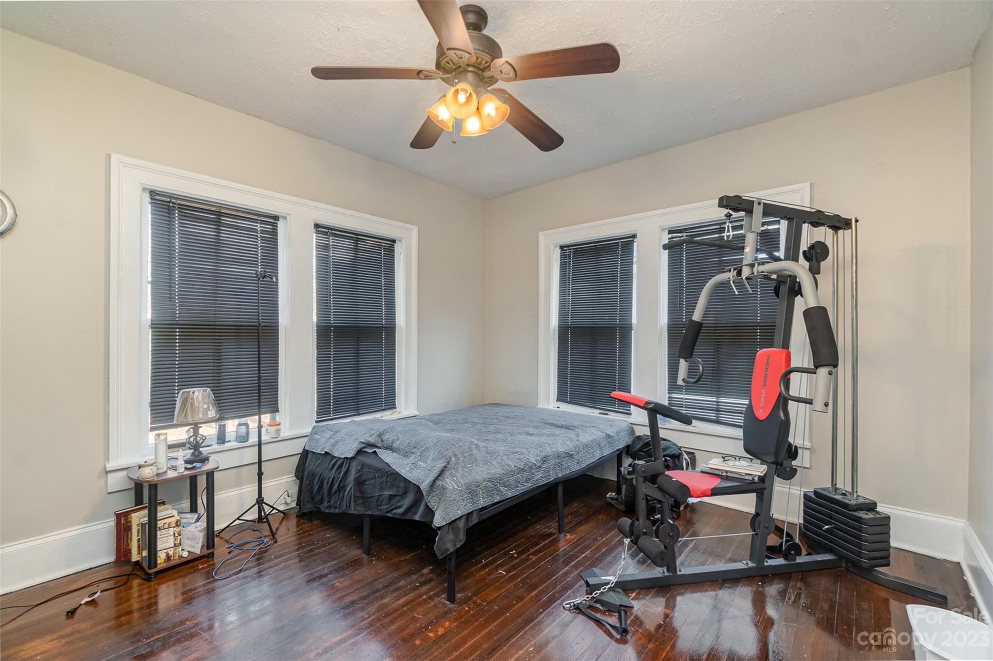 AB Andrews Jr - Residential