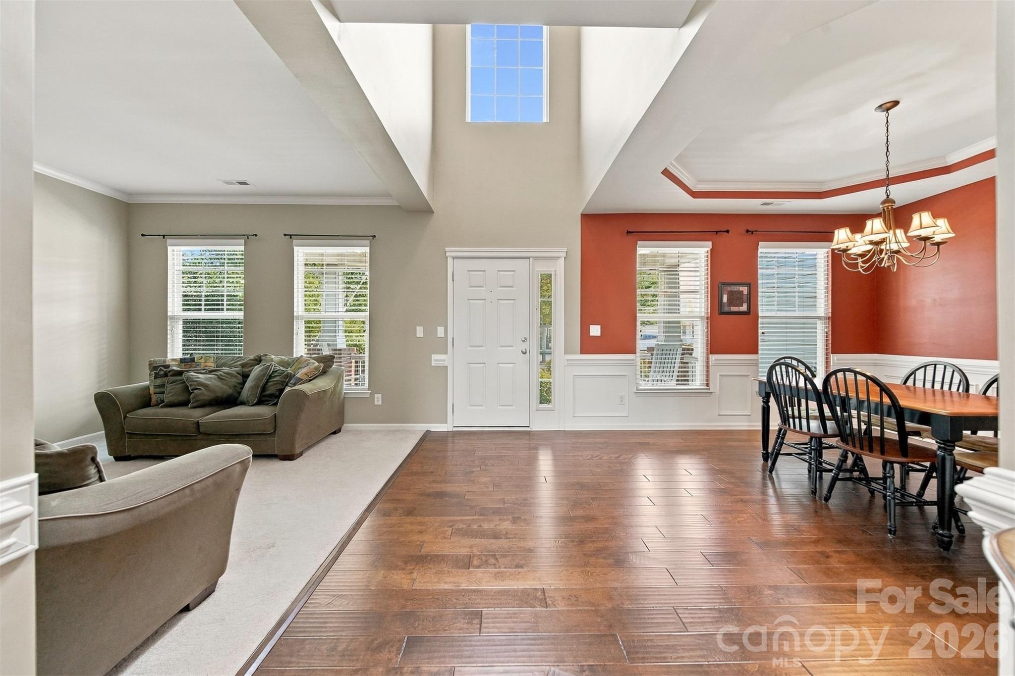4580 Triumph Drive SW 18