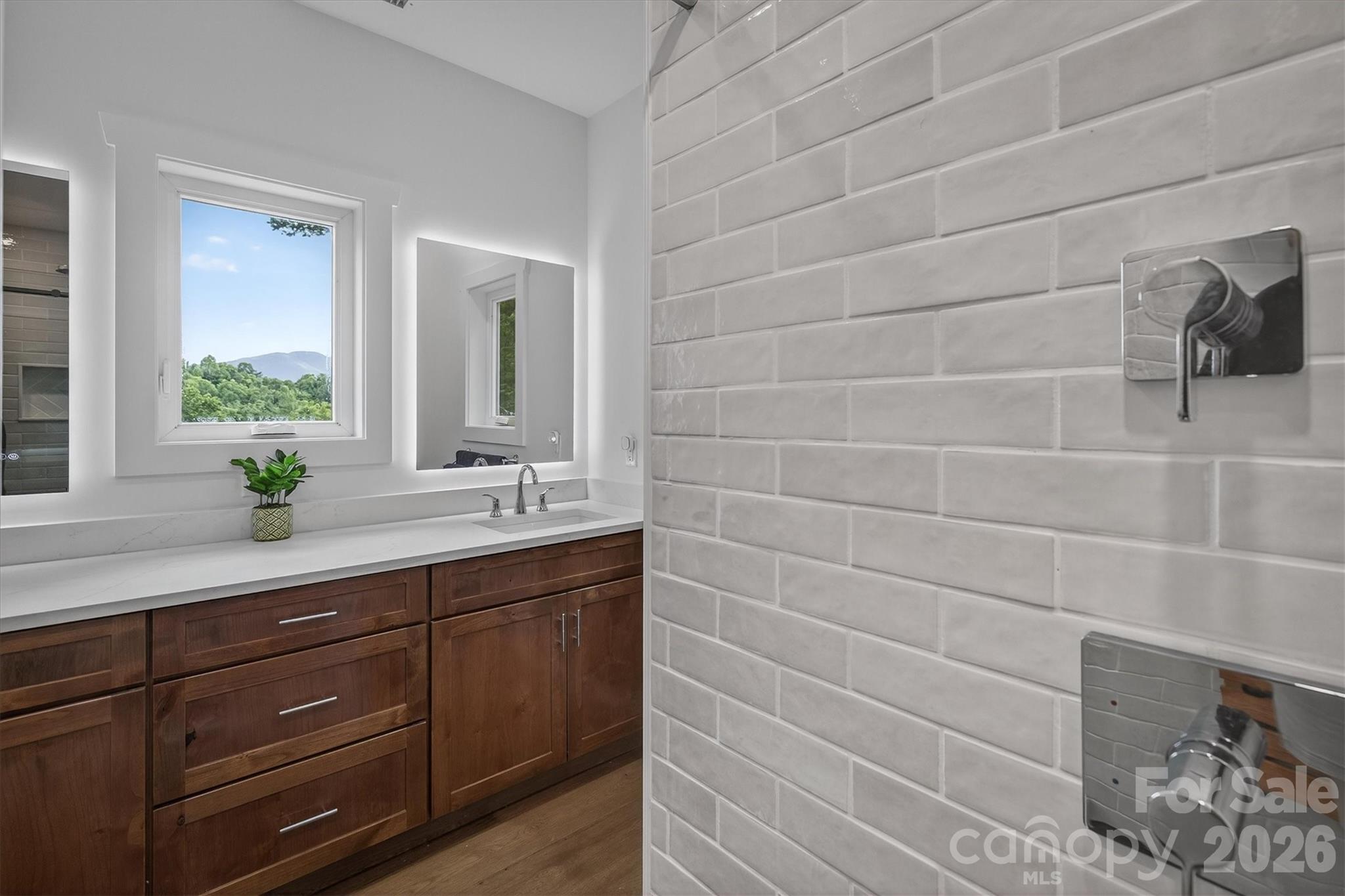 The Arbor at Lake James - Residential