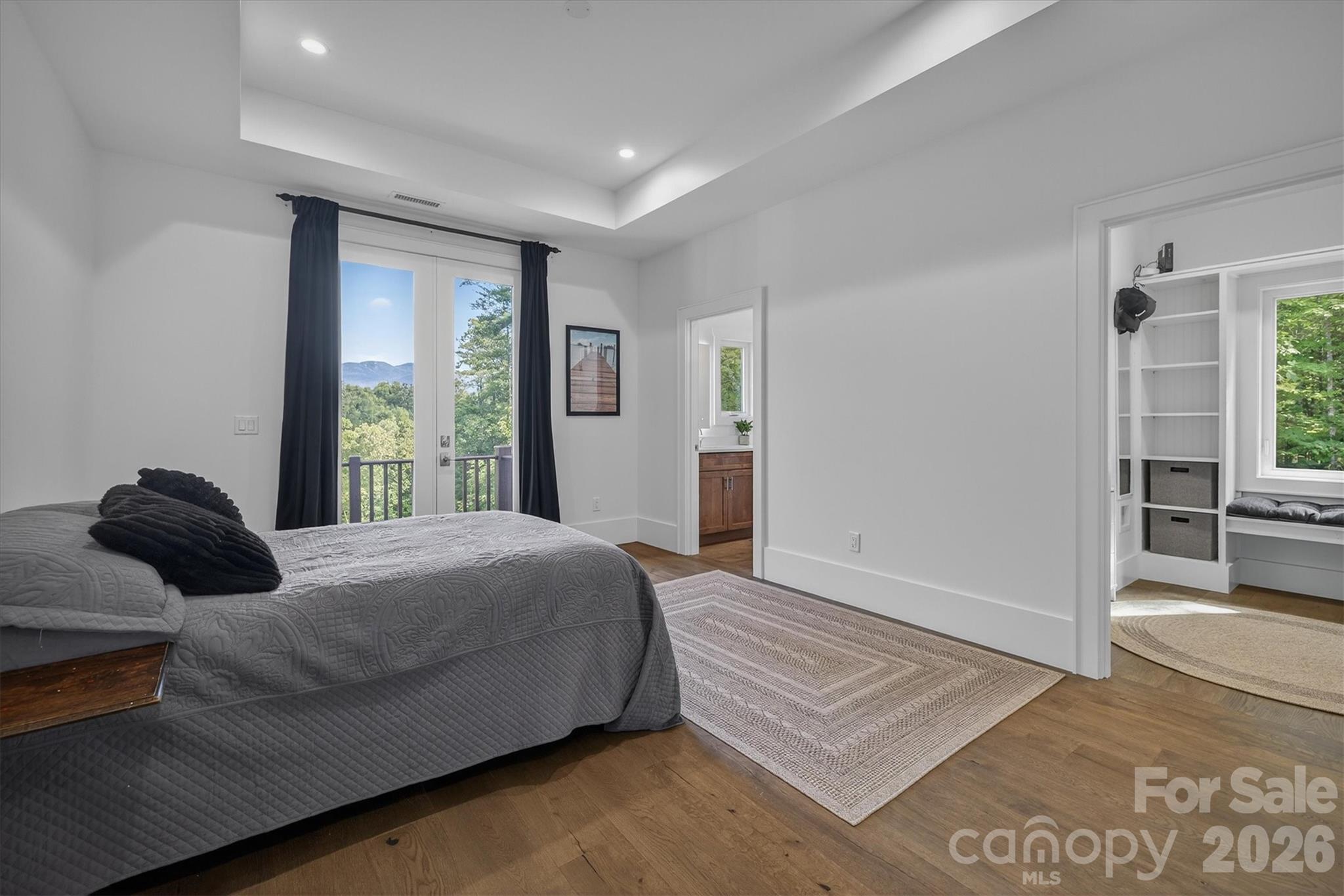 The Arbor at Lake James - Residential