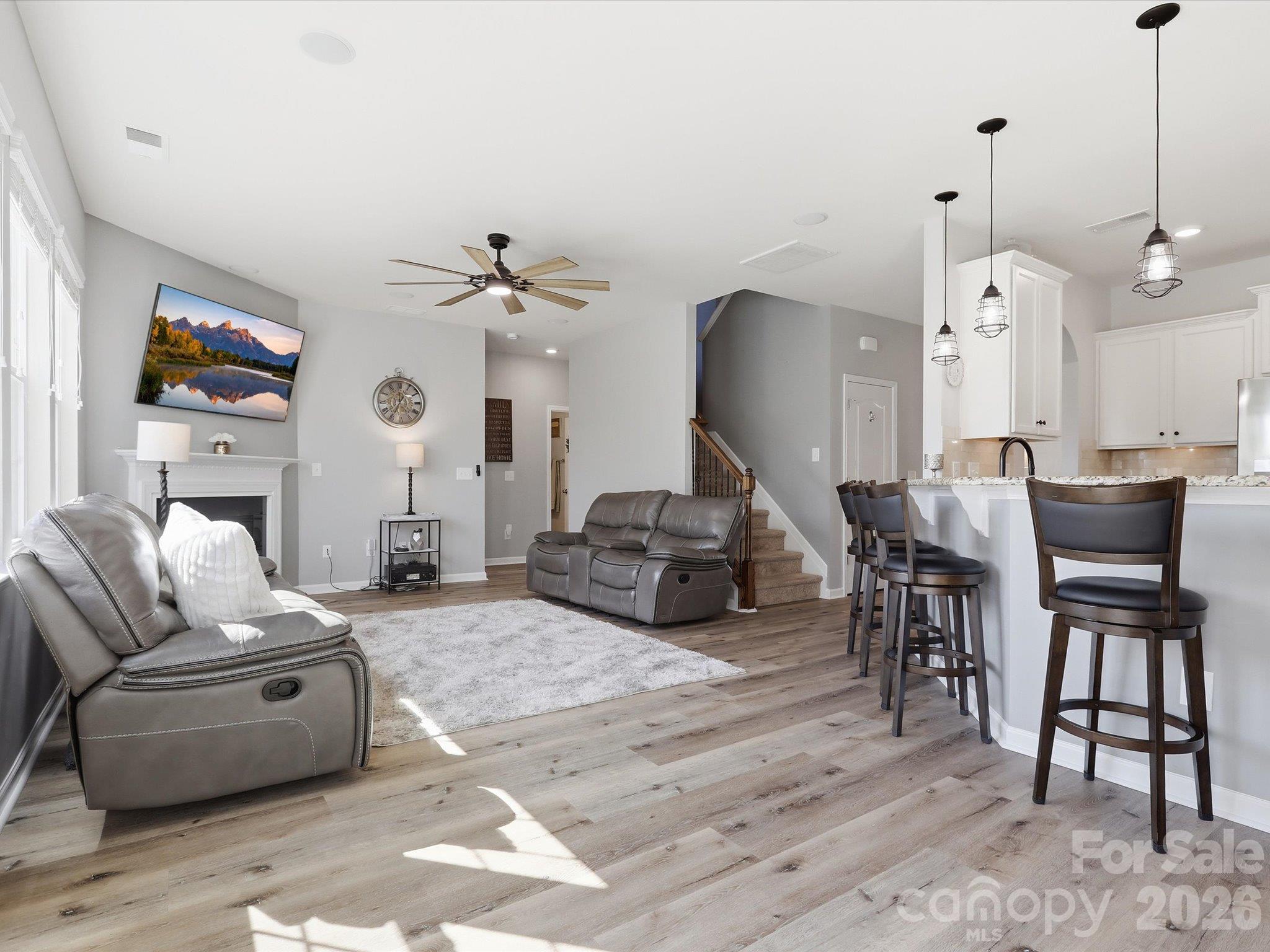 3013 Angel Carrie Lane