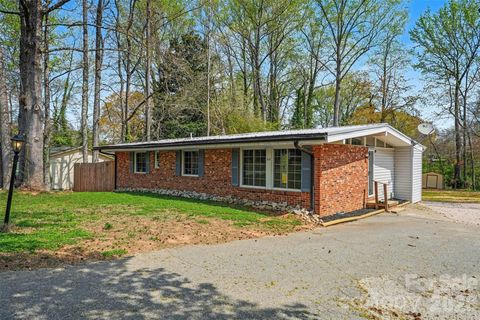 Photo of 518 Annex Avenue, Kannapolis, NC 28083 (MLS # 4361830)