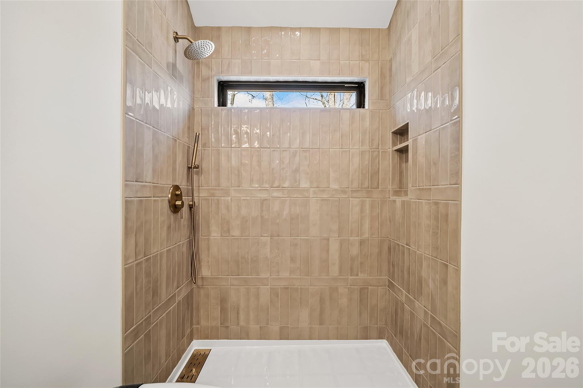 Settlers Cove - Residential