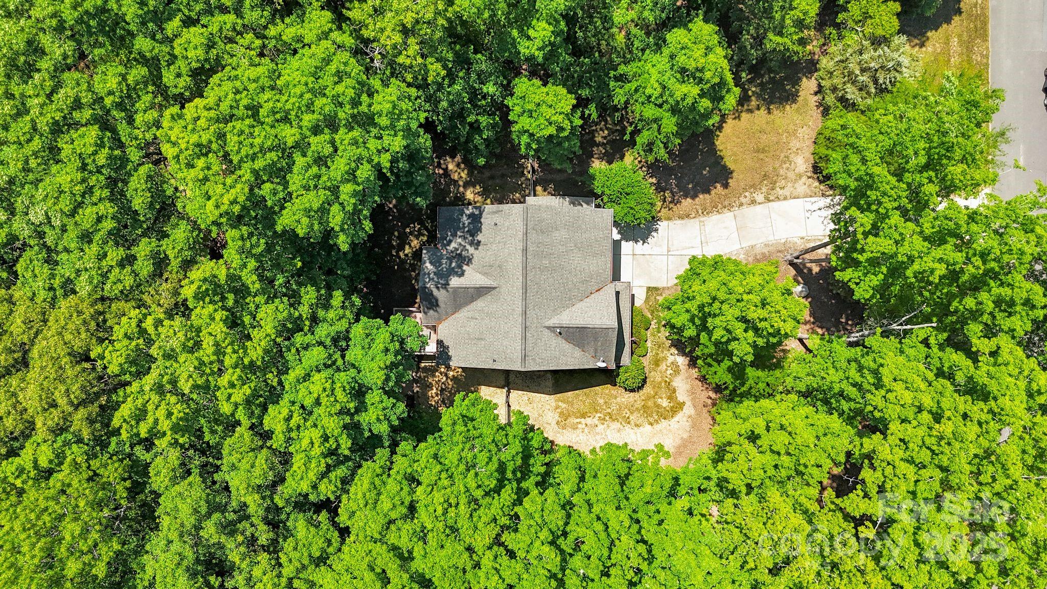 2417 Labelle Drive