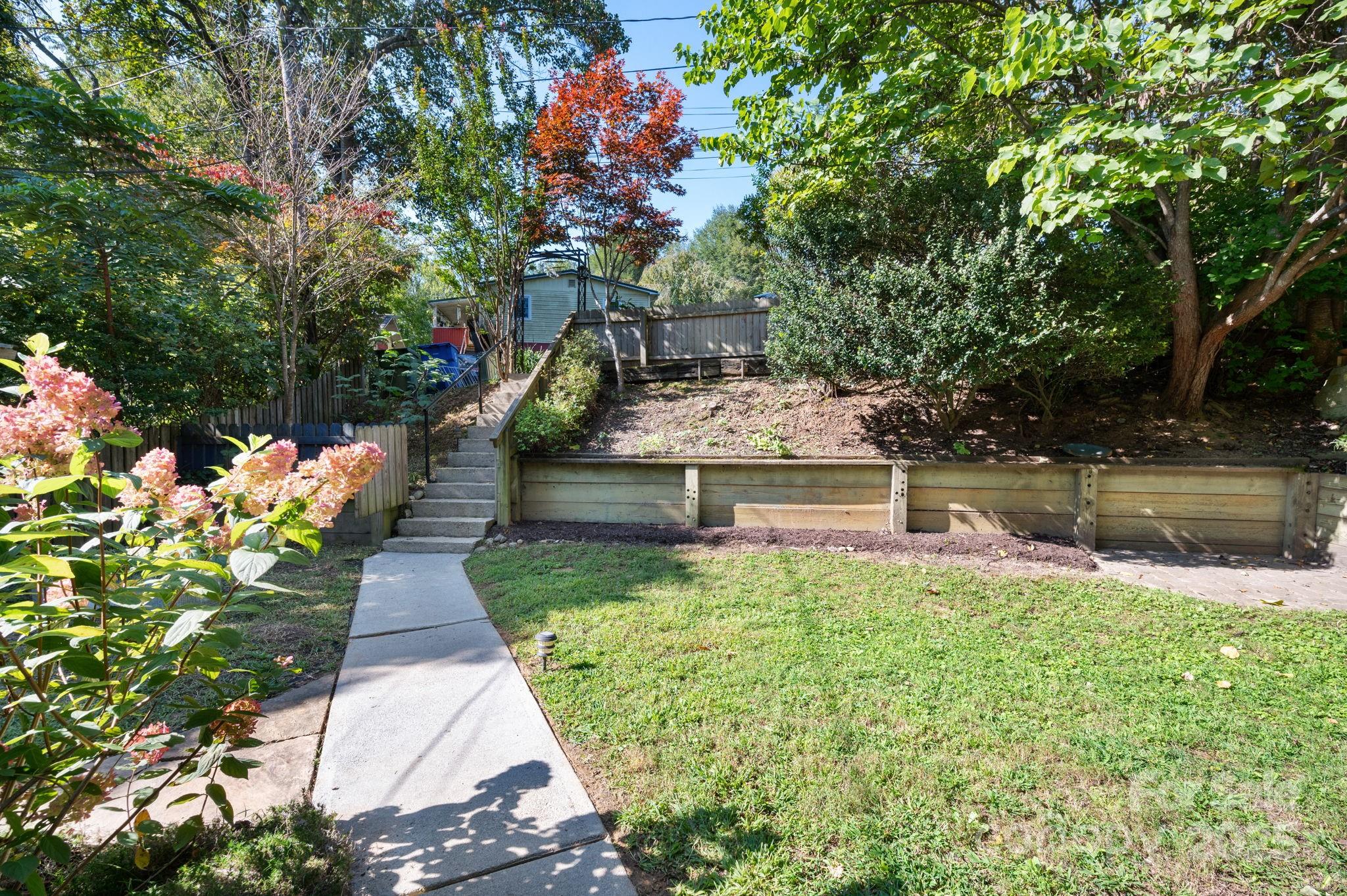 23 Shadowlawn Drive